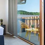 Lakeside - Exklusives Architektenhaus C5 Mit Seesicht Auf Der Hoeri Ohningen