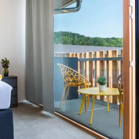 Lakeside - Exklusives Architektenhaus C5 Mit Seesicht Auf Der Hoeri Ohningen