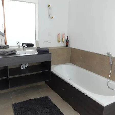 Lakeside - Exklusives Architektenhaus C5 Mit Seesicht Auf Der Hoeri 펜션 외닝겐