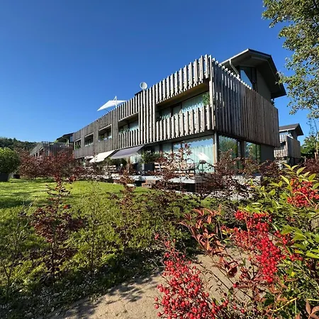 Lakeside - Exklusives Architektenhaus C5 Mit Seesicht Auf Der Hoeri 펜션 *